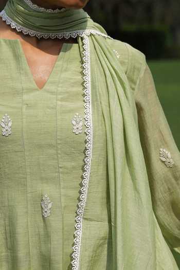 Buy Charu Makkar Green Chanderi V-neck Belle Dori Embroidered Short Anarkali Set Online at Aza Fashions Buy_Charu Makkar_Green Chanderi V-neck Belle Dori Embroidered Short Anarkali Set _Online_at_Aza_Fashions