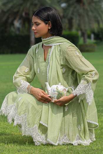 Buy Charu Makkar Green Chanderi V-neck Belle Dori Embroidered Short Anarkali Set Buy_Charu Makkar_Green Chanderi V-neck Belle Dori Embroidered Short Anarkali Set