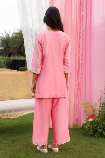 Charu Makkar Rose Dori Embroidered Kurta Set