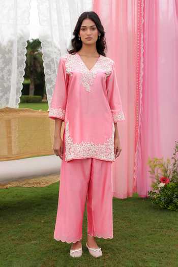 Buy Charu Makkar Pink Silk, Chanderi, Organza V-neck, Yes Rose Dori Embroidered Kurta Set Online at Aza Fashions Buy_Charu Makkar_Pink Silk, Chanderi, Organza V-neck, Yes Rose Dori Embroidered Kurta Set _Online_at_Aza_Fashions