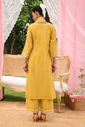 Charu Makkar Sable Dori Work Kurta Set