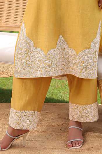 Charu Makkar Yellow Chanderi V-neck Aria Dori Embroidered Kurta Set Online at Aza Fashions Charu Makkar_Yellow Chanderi V-neck Aria Dori Embroidered Kurta Set _Online_at_Aza_Fashions