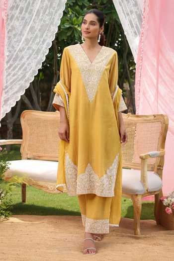 Buy Charu Makkar Yellow Chanderi V-neck Aria Dori Embroidered Kurta Set Online at Aza Fashions Buy_Charu Makkar_Yellow Chanderi V-neck Aria Dori Embroidered Kurta Set _Online_at_Aza_Fashions