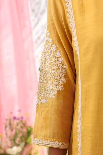 Shop Charu Makkar Yellow Chanderi V-neck Michiko Dori Embroidered Short Kurta Set Online at Aza Fashions Shop_Charu Makkar_Yellow Chanderi V-neck Michiko Dori Embroidered Short Kurta Set _Online_at_Aza_Fashions