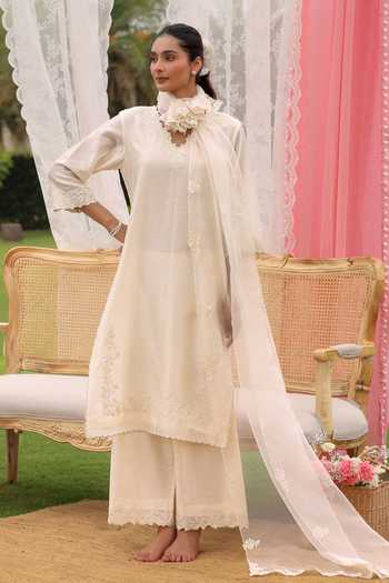 Charu Makkar Billie Dori Embroidered Kurta Set