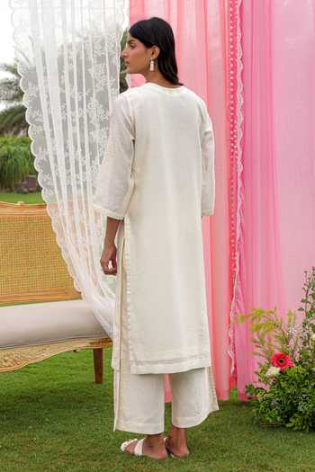 Charu Makkar Kallie Dori Work Kurta Set