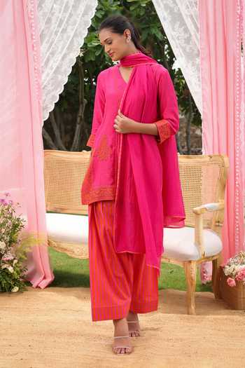 Buy Charu Makkar Pink Chanderi, Cotton V-neck Thea Dori Work Kurta Farshi Salwar Set Online at Aza Fashions Buy_Charu Makkar_Pink Chanderi, Cotton V-neck Thea Dori Work Kurta Farshi Salwar Set _Online_at_Aza_Fashions