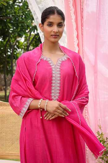 Shop Charu Makkar Pink Chanderi V-neck Anica Dori Embroidered Kurta Set Online at Aza Fashions Shop_Charu Makkar_Pink Chanderi V-neck Anica Dori Embroidered Kurta Set _Online_at_Aza_Fashions