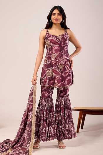 Damoiselle Hand Paisley Print Kurta Set 