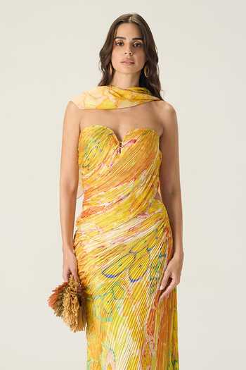 Buy Saaksha & Kinni Yellow Chiffon Sweetheart Neck Daleyza Printed Pleated Dress Online at Aza Fashions Buy_Saaksha & Kinni_Yellow Chiffon Sweetheart Neck Daleyza Printed Pleated Dress _Online_at_Aza_Fashions