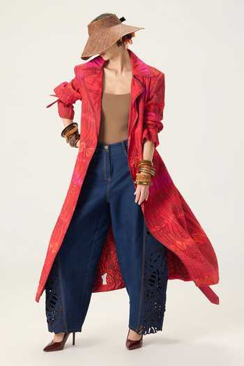 Saaksha & Kinni Red Clover Leheriya Print Trench Coat at Aza Fashions Saaksha & Kinni_Red Clover Leheriya Print Trench Coat _at_Aza_Fashions