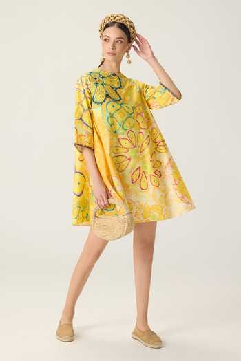 Buy Saaksha & Kinni Yellow Cotton Round Neck Novella Printed Shift Dress Buy_Saaksha & Kinni_Yellow Cotton Round Neck Novella Printed Shift Dress