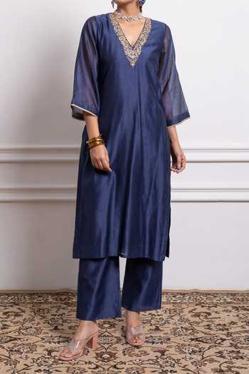 Vinusto Blue Handwoven Chanderi Floral, Zari Embroidered Straight Kurta With Pant For Kids Online at Aza Fashions Vinusto_Blue Handwoven Chanderi Floral, Zari Embroidered Straight Kurta With Pant For Kids_Online_at_Aza_Fashions