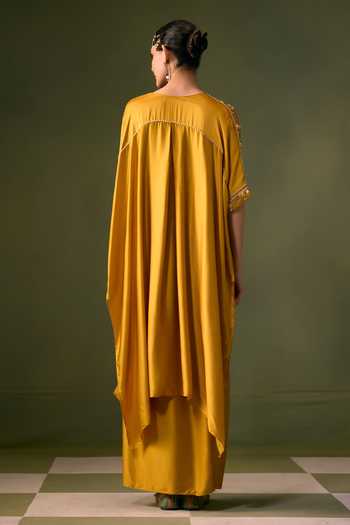 Prahnaaya Hand Embroidered Top & Wrap Skirt Set 