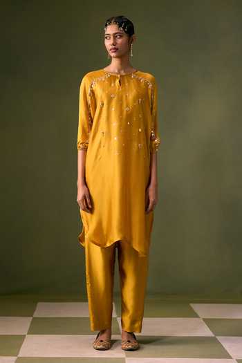 Buy Prahnaaya Yellow Organza, Satin, Chanderi, Tissue Round Neck, Hand Embroidered Kurta Set Online at Aza Fashions Buy_Prahnaaya_Yellow Organza, Satin, Chanderi, Tissue Round Neck, Hand Embroidered Kurta Set _Online_at_Aza_Fashions