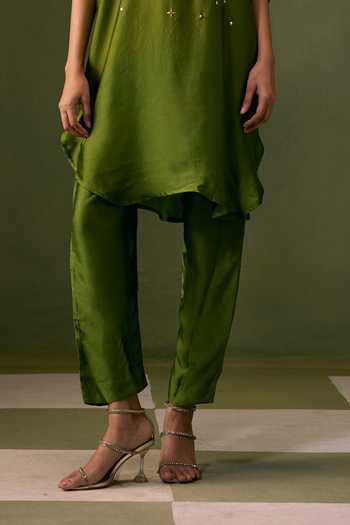 Shop Prahnaaya Green Organza, Satin Round Neck Embroidered Kurta And Pant Set Online at Aza Fashions Shop_Prahnaaya_Green Organza, Satin Round Neck Embroidered Kurta And Pant Set _Online_at_Aza_Fashions
