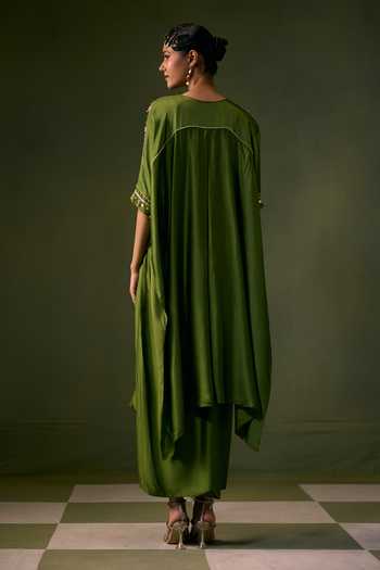 Prahnaaya Neckline Embroidered Top & Skirt Set 