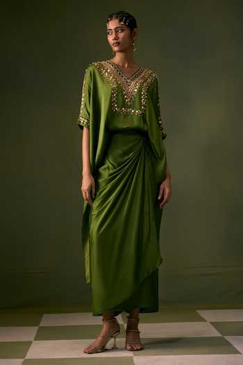 Buy Prahnaaya Green Satin V-neck Neckline Embroidered Top And Skirt Set Online at Aza Fashions Buy_Prahnaaya_Green Satin V-neck Neckline Embroidered Top And Skirt Set _Online_at_Aza_Fashions