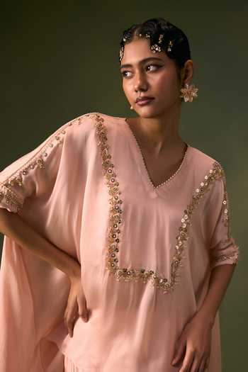 Buy Prahnaaya Pink Organza, Satin V-neck Neckline Embroidered Top And Skirt Set Buy_Prahnaaya_Pink Organza, Satin V-neck Neckline Embroidered Top And Skirt Set