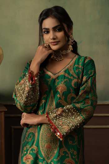 Ronak's Couture Floral Woven Kurta Set 