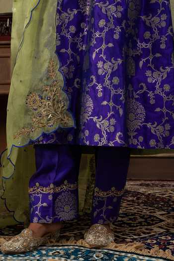 Buy_Ronak's Couture_Blue Brocade, Silk, Organza V-neck, Yes Floral Woven Kurta Set _Online_at_Aza_Fashions