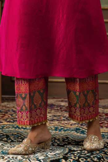 Ronak's Couture Pink Silk, Brocade V-neck Zardozi Embroidered Kaftan And Pant Set Online at Aza Fashions Ronak's Couture_Pink Silk, Brocade V-neck Zardozi Embroidered Kaftan And Pant Set _Online_at_Aza_Fashions