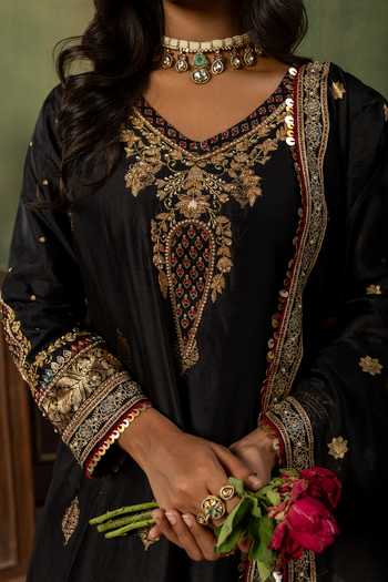 Buy Ronak's Couture Black Silk, Tissue, Organza V-neck, Yes Zardozi Embroidered Kurta Gharara Set Online at Aza Fashions Buy_Ronak's Couture_Black Silk, Tissue, Organza V-neck, Yes Zardozi Embroidered Kurta Gharara Set _Online_at_Aza_Fashions