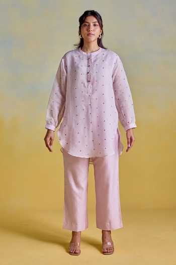 Shop Kapaas Purple Chanderi, Silk Mandarin Collar Lilac Mist Embroidered Shirt And Pant Set Shop_Kapaas_Purple Chanderi, Silk Mandarin Collar Lilac Mist Embroidered Shirt And Pant Set