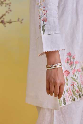 Shop Kapaas Ivory Linen Mandarin Collar, Yes Floral Embroidered Kurta And Pant Set Online at Aza Fashions Shop_Kapaas_Ivory Linen Mandarin Collar, Yes Floral Embroidered Kurta And Pant Set _Online_at_Aza_Fashions