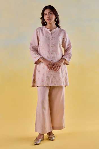 Kapaas Blossom Hand-Embroidered Shirt & Pant Set 