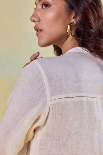 Kapaas Off White Linen Mandarin Collar Hand Embroidered Shirt And Pant Set at Aza Fashions Kapaas_Off White Linen Mandarin Collar Hand Embroidered Shirt And Pant Set _at_Aza_Fashions