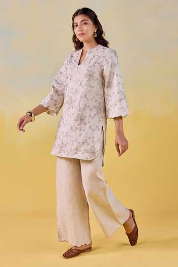 Buy Kapaas Beige Linen Split V-neck Oat Bloom Embroidered Kurta And Pant Set Online at Aza Fashions Buy_Kapaas_Beige Linen Split V-neck Oat Bloom Embroidered Kurta And Pant Set _Online_at_Aza_Fashions