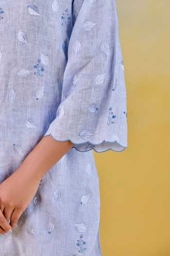 Buy Kapaas Sky Blue Linen Split V-neck, Yes Bloom Embroidered Kurta And Pant Set Buy_Kapaas_Sky Blue Linen Split V-neck, Yes Bloom Embroidered Kurta And Pant Set