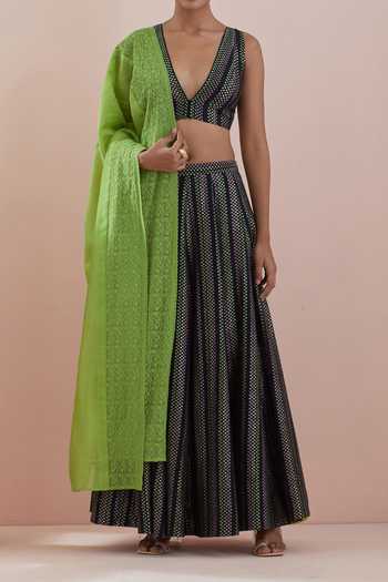 Vinusto_Black Cotton, Chanderi Floral, Lace Textured Embroidered Lehenga Set For Kids_at_Aza_Fashions