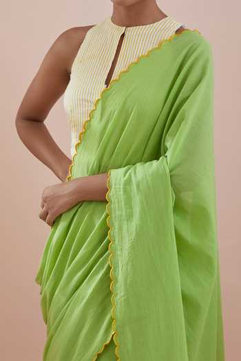 Shop Vinusto Green Cotton Floral, Lace, Thread, Stripe Embroidered Scallop Saree With Blouse For Kids Online at Aza Fashions Shop_Vinusto_Green Cotton Floral, Lace, Thread, Stripe Embroidered Scallop Saree With Blouse For Kids_Online_at_Aza_Fashions