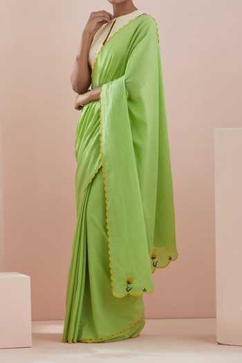 Buy Vinusto Green Cotton Floral, Lace, Thread, Stripe Embroidered Scallop Saree With Blouse For Kids Buy_Vinusto_Green Cotton Floral, Lace, Thread, Stripe Embroidered Scallop Saree With Blouse For Kids