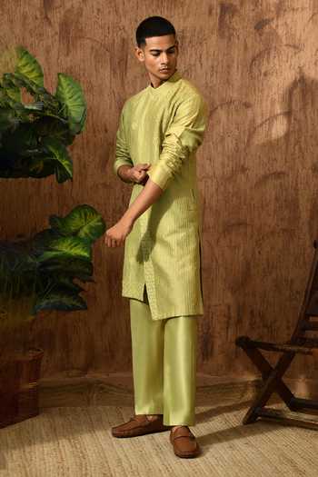 Buy Sulakshna Jasra Green Chanderi Zardozi Embroidered Kurta And Pyjama Set Online at Aza Fashions Buy_Sulakshna Jasra_Green Chanderi Zardozi Embroidered Kurta And Pyjama Set _Online_at_Aza_Fashions