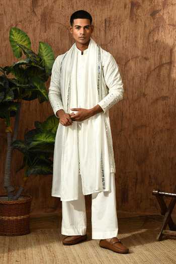 Buy_Sulakshna Jasra_Ivory Georgette Kurta And Pant Set _Online_at_Aza_Fashions