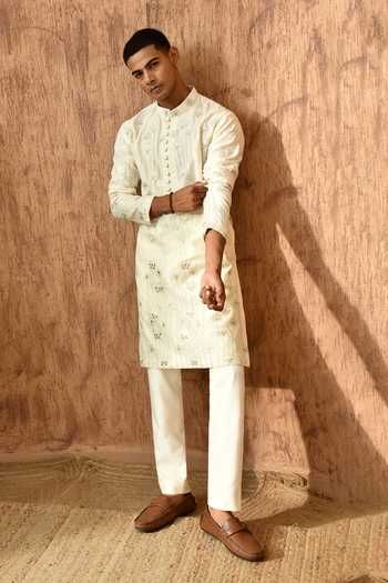 Shop_Sulakshna Jasra_Ivory Cotton, Jacquard Mandarin Collar, Yes Kurta And Pyjama Set 