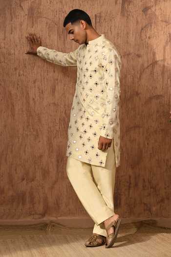 Buy_Sulakshna Jasra_Beige Tissue Mirrorwork Kurta And Pyjama Set 