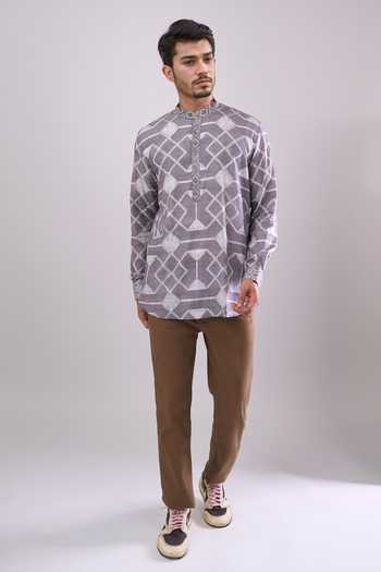 Arihant Rai Sinha Gray Cotton Grey Digital Print Short Kurta at Aza Fashions Arihant Rai Sinha_Gray Cotton Grey Digital Print Short Kurta _at_Aza_Fashions