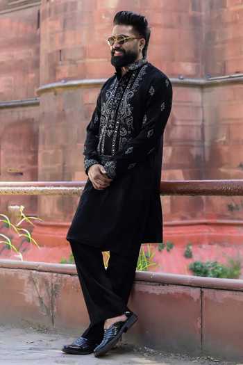 Courtyard By Abhi Black Lycra Royal Dori Embroidered Kurta Set Online at Aza Fashions Courtyard By Abhi_Black Lycra Royal Dori Embroidered Kurta Set _Online_at_Aza_Fashions