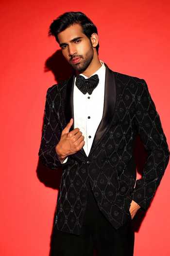Shop Courtyard By Abhi Black Lycra Beads, Crystals Noir Embroidered Tuxedo Set Online at Aza Fashions Shop_Courtyard By Abhi_Black Lycra Beads, Crystals Noir Embroidered Tuxedo Set _Online_at_Aza_Fashions
