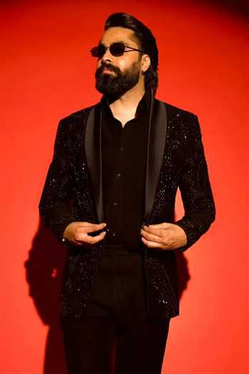 Buy Courtyard By Abhi Black Lycra Zari, Stones, Crystals Noir Embroidered Tuxedo Set Online at Aza Fashions Buy_Courtyard By Abhi_Black Lycra Zari, Stones, Crystals Noir Embroidered Tuxedo Set _Online_at_Aza_Fashions