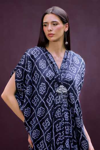 House Of Fett Blue Satin V-neck Diva Bandhani Print Kaftan Online at Aza Fashions House Of Fett_Blue Satin V-neck Diva Bandhani Print Kaftan _Online_at_Aza_Fashions