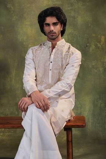 Jorah Men Embroidered Kurta Set 