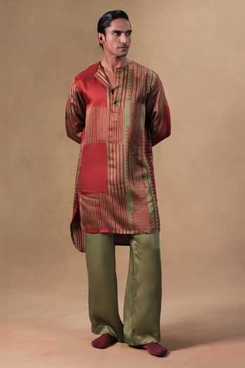 Buy Jorah Men Orange Silk , Cotton Printed Kurta Set Online at Aza Fashions Buy_Jorah Men_Orange Silk , Cotton Printed Kurta Set _Online_at_Aza_Fashions