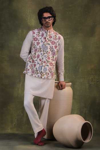 Jorah Men Embroidered Nehru Jacket & Kurta Set 