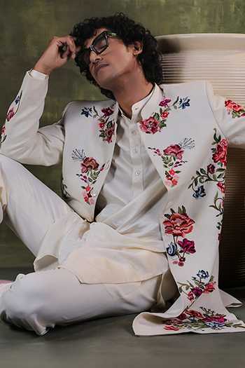 Jorah Men Ivory Silk, Satin, Twill Floral Embroidered Jacket And Kurta Set Online at Aza Fashions Jorah Men_Ivory Silk, Satin, Twill Floral Embroidered Jacket And Kurta Set _Online_at_Aza_Fashions