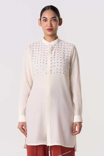 Line Out Line Beaded Node Kurta 
